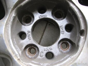 Prodám disky 6Jx15, H2-43 - Fiat, 4x98 (asi Fiat Brava) - 2