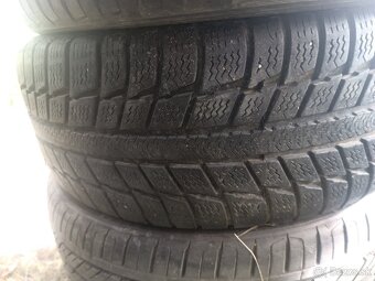 225/45/17 zimné - 2
