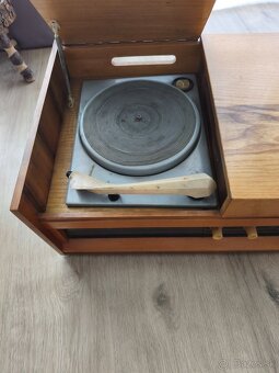 Gramoradio tesla aida - 2