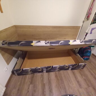 Váľanda/posteľ - 2