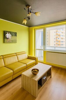 JAZERO - POLÁRNA 3 IZBOVÝ ZARIADENÝ BYT NA PRENÁJOM - 2