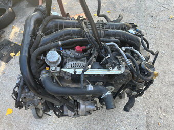 -----SUBARU 2.5 WRX STi AWD----- - 2