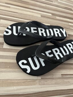 Šľapky Superdry - 2