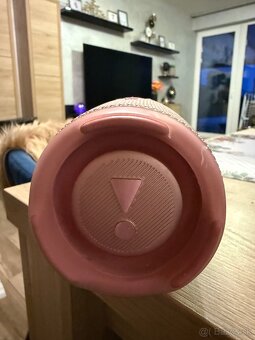 Jbl charge 5 ruzovy - 2
