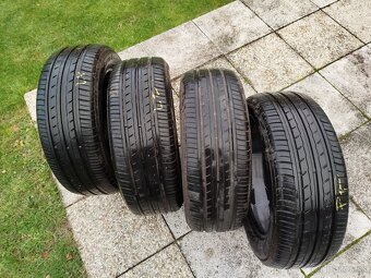 Predám jazdené letné pneu - 2