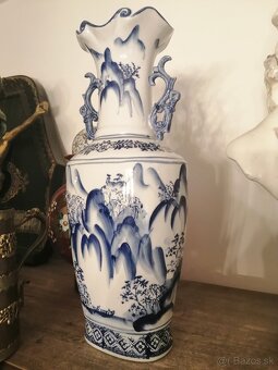 čínska porcelánová váza . - 2