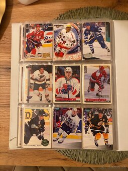 Hokejové karty /  90 roky - 2