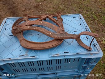 Stará rezačka noznicova - 2