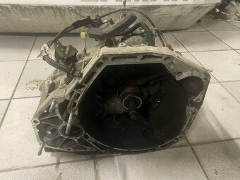 Prevodovka Dacia Duster 1.5dci 4x4 TL8B000 - 2