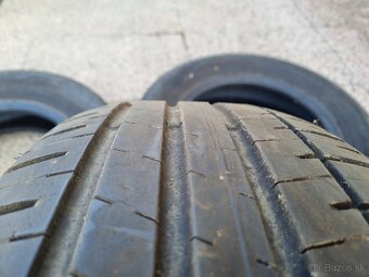 235/65R18 letné pneu Falken - 2