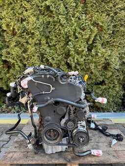 Motor 2.0 TDI 110kw + prevodovka - 2