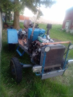 Malotraktor domácej výroby. - 2