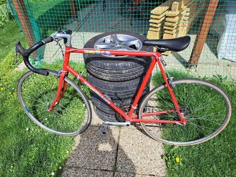 Cestný bicykel FORCE PERFORMANCE - 2