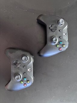 Xbox One X 1TB - 2