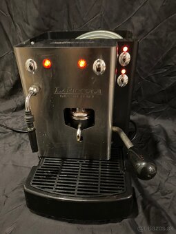 La Piccola Sara Coffee Machine - 2
