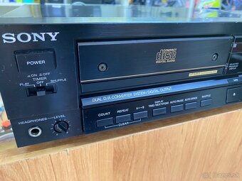 SONY CDP 333ES-D - 2