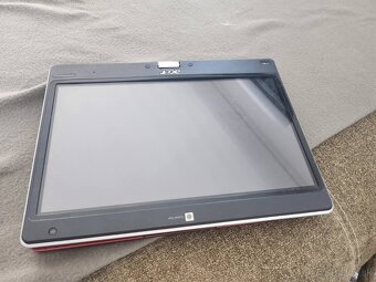Acer aspire 1425P - 2