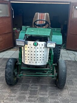 Predám Traktor - 2