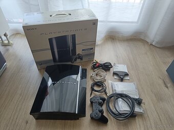 PlayStation 3 FAT 80GB + 32 hier + Wireless Keypad - 2