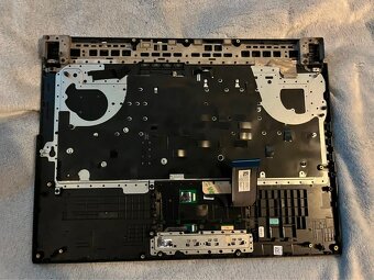 Asus ROG Strix G531GT spodný rám s klávesnicou a touchpadom - 2