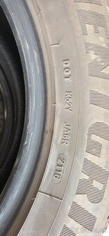 Predám pneu 2x 225/65R17- letné - 2
