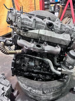 Opel Antara motor 2liter D - 2