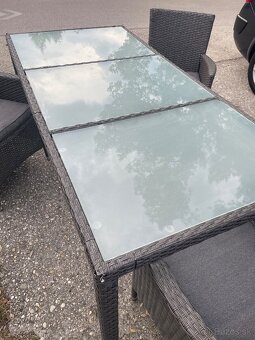 Predám ratanové záhradné sedenie - 2