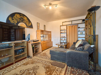 Predaj - 3-izb. - 3i byt na Inoveckej… - 2