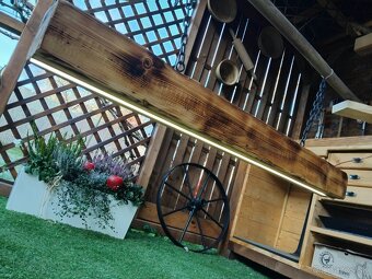 SVIETIDLO S HRANOLA / SVETLO DO ALTÁNKU - 2