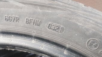 Darujem 225/45R17 - 2