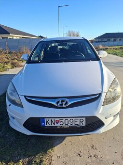 Hyundai i30 1.6 CRDi (2011) - 2