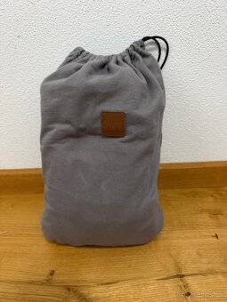 Nosiaca šatka pre bábätko Kikkaboo - 2