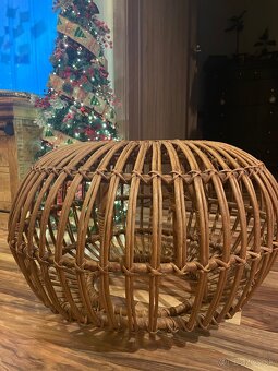 Ratanová taburetka - 2