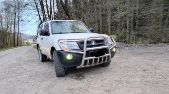 Predám Mitsubishi Pajero 3, 2.5 85 kw - 2