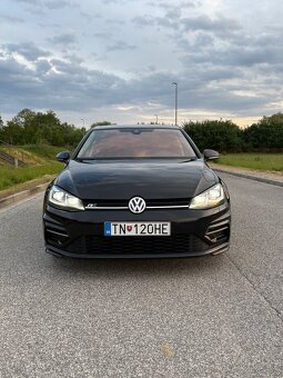 VW Golf 7 1,5 tsi R-line, automat, virtual,webasto, dynaudio - 2