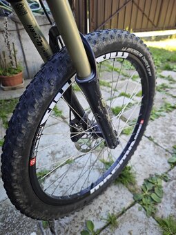 Predám zjazdový Bicykel Rock Machine - 2
