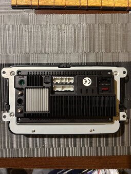 2DIN Autorádio T72-VW0702 Android s GPS - 2