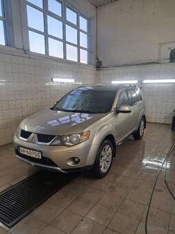 Predám mitsubishi outlander 2.0tdi 4x4 - 2