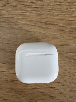 Apple AirPods 4 - 2