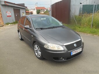 Predam Fiat Croma 2,2 benzin+LPG, automat - 2