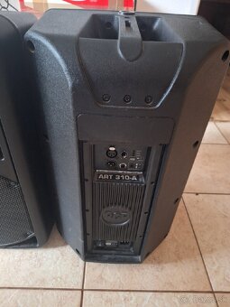 Pedam 2 kusy RCF 310 A MKIII - 2