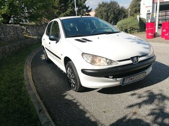 Peugeot 206 1.1i 44.Kw R. V. 2005 Exklusiv... Top..Stav... - 2