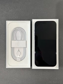 Apple iPhone 16 Pro Max 256GB Black Titanium [TOP STAV] - 2