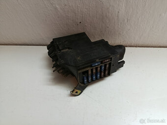 vypinac svetiel mercedes e 2105450104 40€ - 2