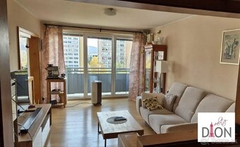 4 izbový byt po rekonštrukcii s parkovacím státím - 2