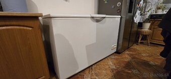 Truhlicová mraznička 400l - 2