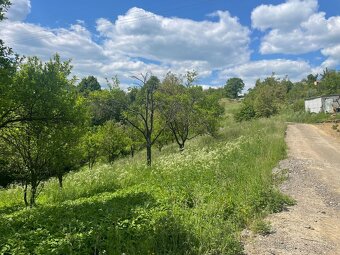 Pozemok vhodný na rekreáci v Trenčianskom kraji za obcou Dri - 2