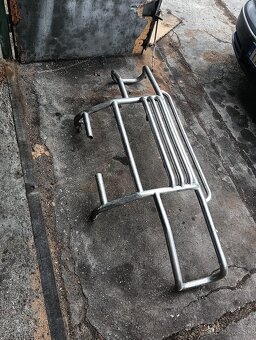 Predám predný ochranný rám, - 2