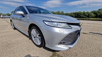 Predám Toyota Camry hybrid - 2