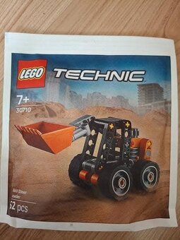 LEGO Traktor a nakladač - 2